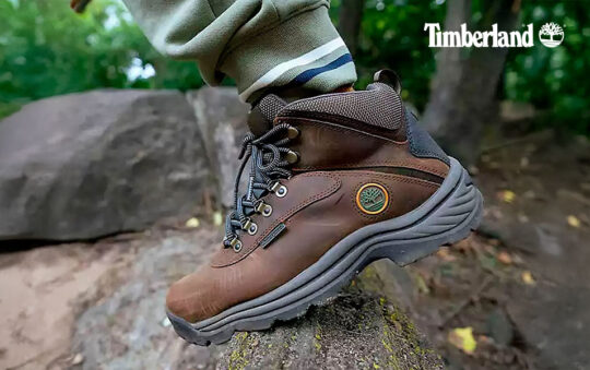 Best Construction Boots for Safety and Comfort in 2025