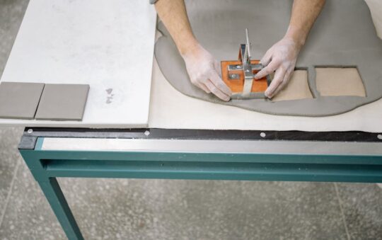 Top User-Friendly Tile Cutters for Beginners in 2025: Easy DIY Tools You’ll Love