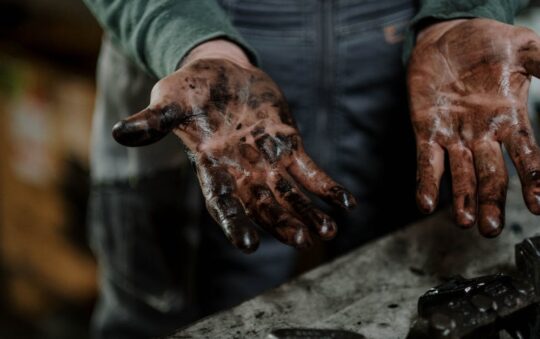 Top Best Garage Floor Cleaners for Oil Stains in 2025: Ultimate Guide for Easy Garage Cleaning