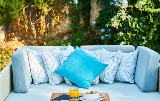 Top Best Outdoor Cushions for Comfort in 2025: Ultimate Guide for Cozy Patios