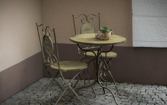 Top Best Patio Furniture Sets for Small Spaces in 2025: Stylish & Space-Saving Ideas